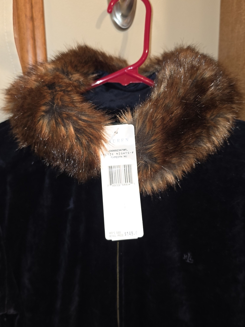 Ralph Lauren Velvet Bomber Jacket with Brown Faux Fur Collar - Picture 3 of 13